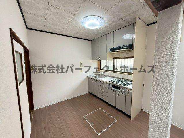 私市2丁目戸建　賃貸のキッチン|キッチンです