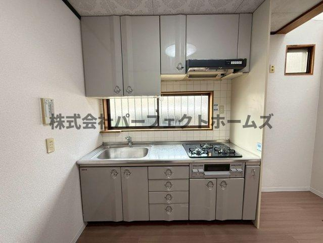 私市2丁目戸建　賃貸のキッチン|キッチンです