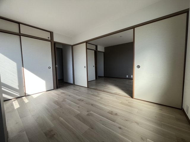 【洋室】 | セントラルマンション