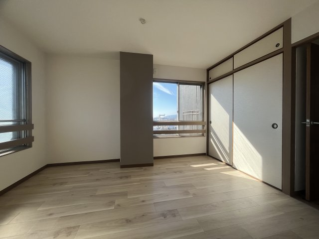 【洋室】 | セントラルマンション