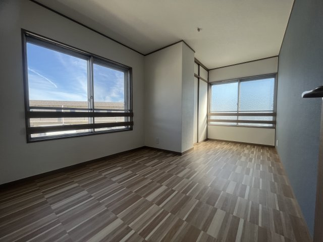 【洋室】 | セントラルマンション