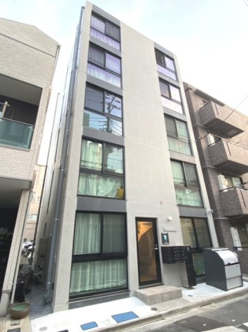 アトリオ新宿早稲田の外観