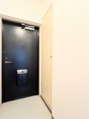 【玄関】 | セザール青葉台 | ◆明るい玄関は帰宅するのが楽しくなります♪
