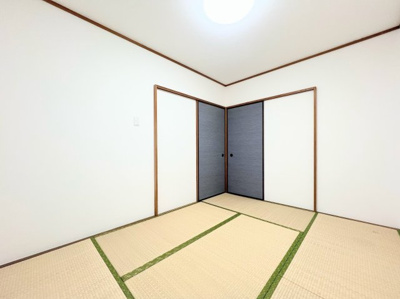 【和室】 | セザール青葉台 | ◆柔らかい陽光が差し込む明るいお部屋を演出する設計。彩光の取れる窓が気持ちの良いお部屋を創り上げます。