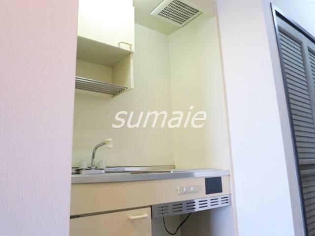 メインステージ十条のキッチン|キッチンは廊下脇にあります♪