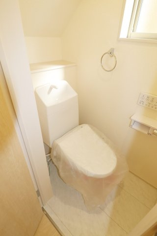 郡山市町東2丁目　　　2号棟　　　富田小学校、富田中学区　のトイレ