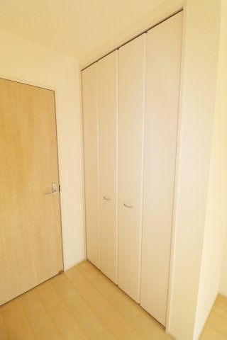 郡山市町東2丁目　　　2号棟　　　富田小学校、富田中学区　の収納