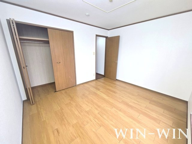 エスポアパレスの洋室