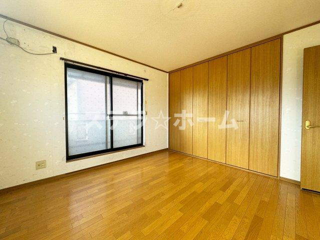 諸口1　中古戸建の洋室|洋室です