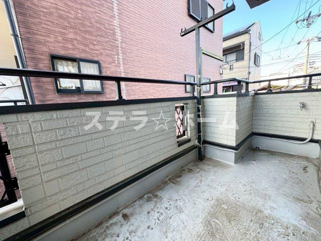諸口1　中古戸建のバルコニー|落ち着いた時間を過ごせるバルコニーです