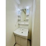 フィガロハウス銀座の独立洗面台