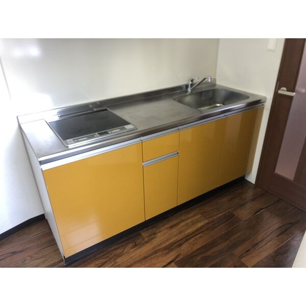 KAMITANI Ⅲ BLDのキッチン