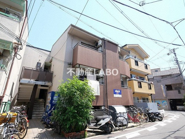 アネシオン平野の外観