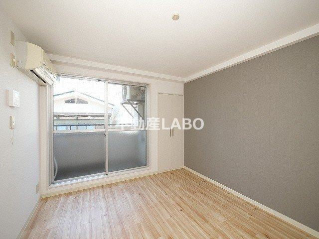 アネシオン平野の居間・リビング