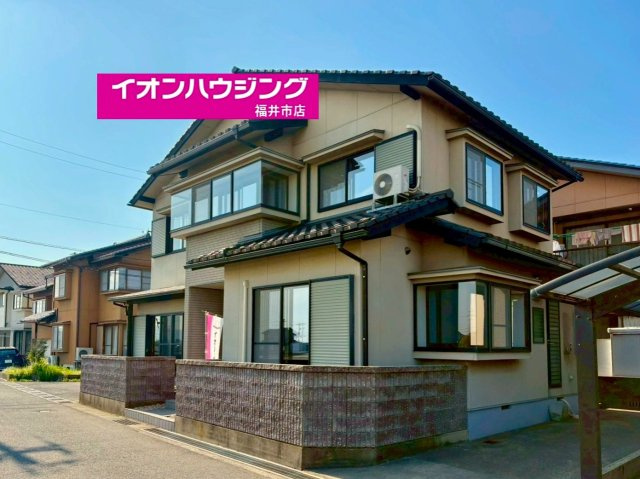 坂井市春江町中筋　中古住宅♪