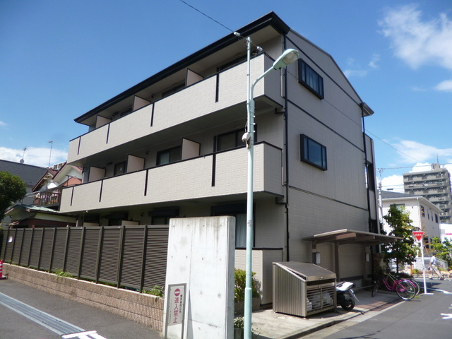 ギャラリー２１３３の外観|スタイリッシュな外観の建物です♪