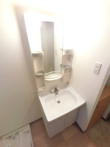 【独立洗面台】