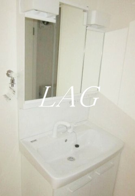 【洗面所】 | 須賀マンション | 独立洗面台です。