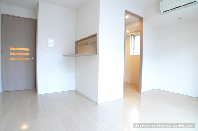 【居間・リビング】