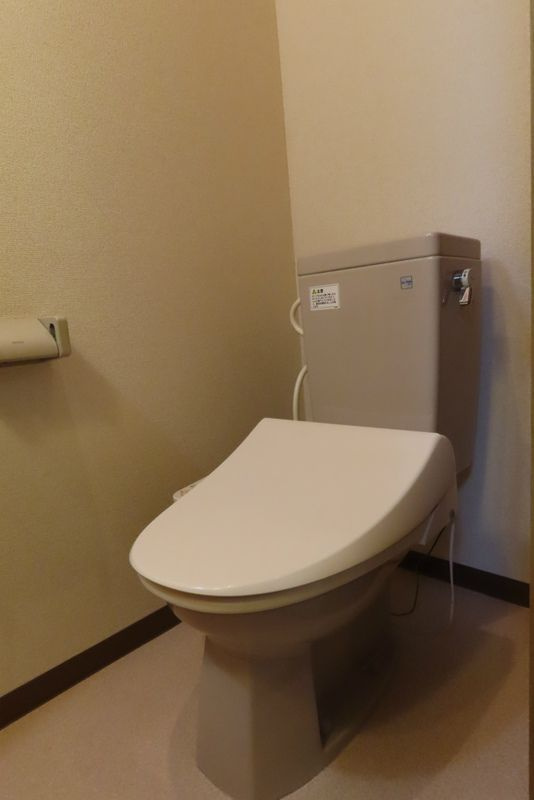 ローリ・ポーリ十条のトイレ