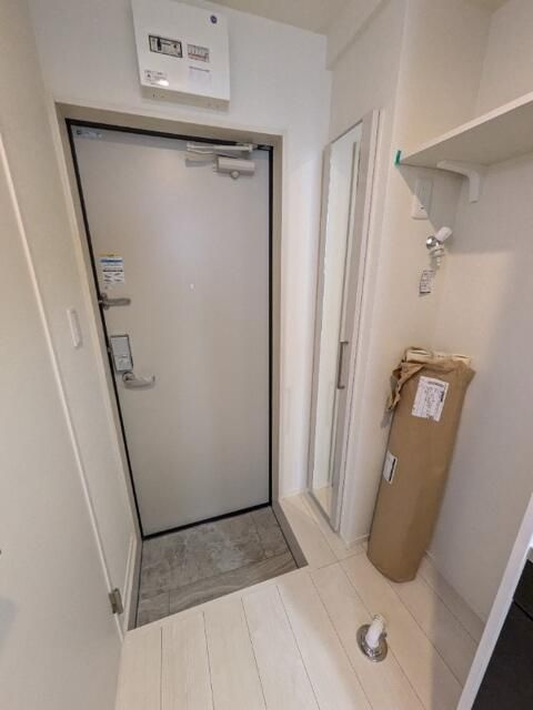 リベラルバードの玄関