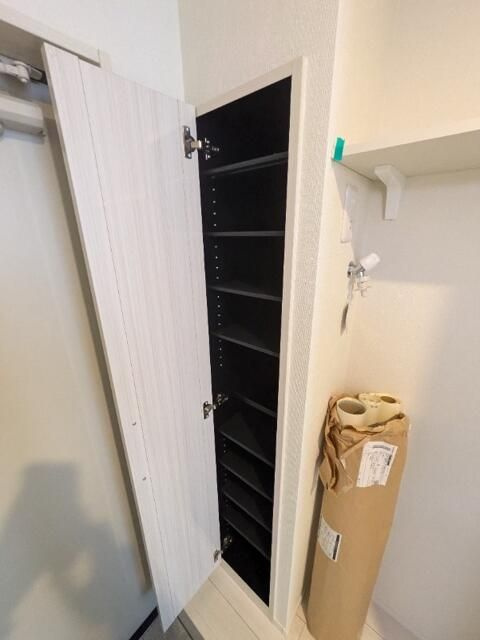 リベラルバードの収納