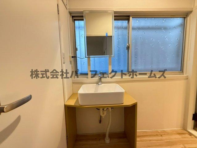 南楠葉2丁目戸建　賃貸の洗面所|洗面所です