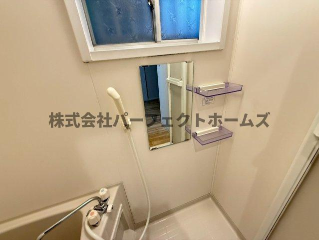 南楠葉2丁目戸建　賃貸の設備|シャワー