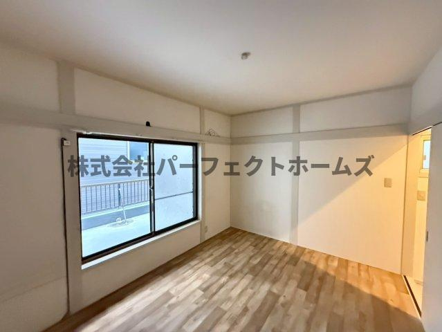 南楠葉2丁目戸建　賃貸の内装|内装は落ち着いています
