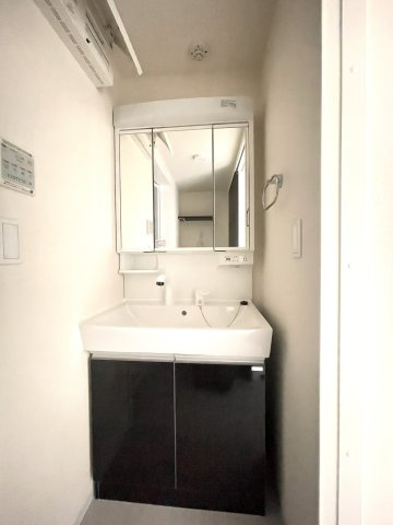 ボーネの内装|カメラ付インターホン（イメージ）