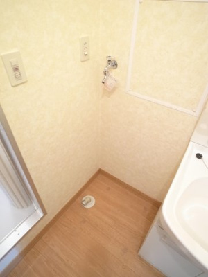 【洗面所】 | エクセル8 | 洗濯機置場はココです！