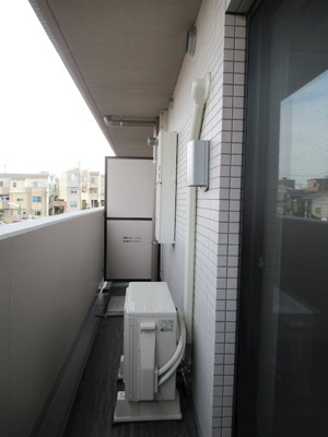 【バルコニー】 | ARCOBALENO ITABASHISAKURAGAWA