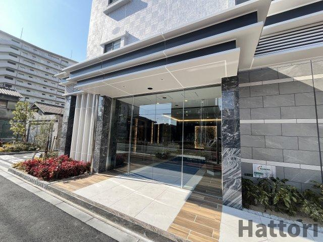 スプランディッドライズ新大阪ノースのエントランス