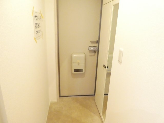 シャルム宝塚の玄関