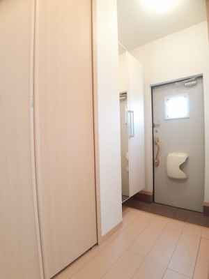 【玄関】 | クレードル | 落ち着いた玄関です