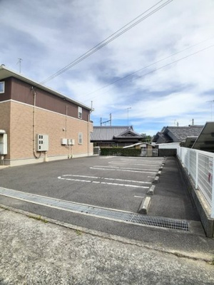 【駐車場】 | フォール・リアン | 駐車場があります