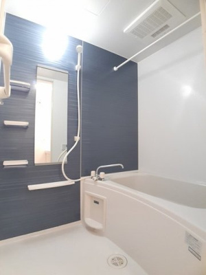 【浴室】 | フォール・リアン | コンパクトで使いやすいお風呂です