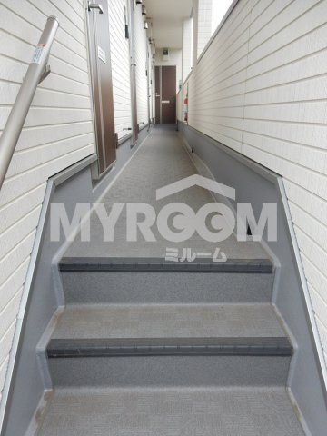 ＳｕｎｎｙＰｌａｃｅ(サニープレイス)のその他共用部分|階段