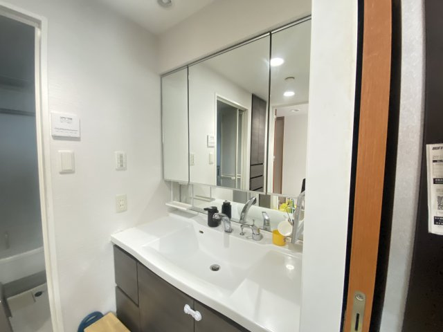 ロイヤルイルマーレ新舞子の洗面所|洗面♪　