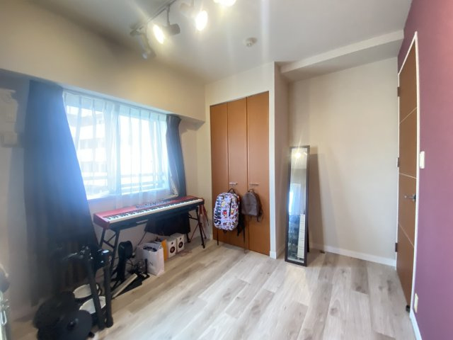 ロイヤルイルマーレ新舞子の洋室|洋室5.2帖♪