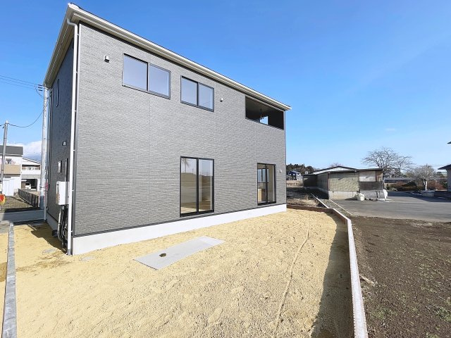 新築戸建・新築建売　矢吹町八幡町第24　善郷小・矢吹中のトイレ|2階にもトイレがあるので夜間のトイレに1階に降りなくても済むので便利です！