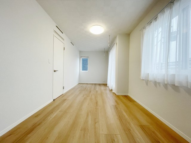 新築戸建・建売　矢吹町東郷　モデルハウス　善郷小・矢吹中の洋室