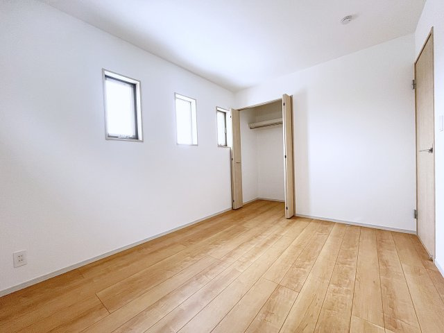 新築戸建・新築建売　西郷村小田倉字前原　小田倉小・西郷第二中の洋室|北側の6帖の洋室