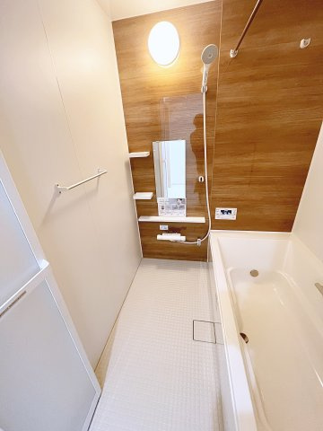 新築戸建・建売　西郷村小田倉字前原　いろどりアイタウン　全54棟の浴室|一日の疲れを癒してくれるお風呂時間をお楽しみください！