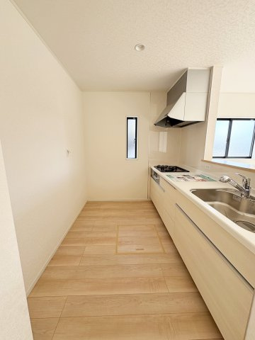 新築戸建・新築建売　岩瀬郡鏡石町旭町【耐震＋制震】第二小・鏡石中の洋室