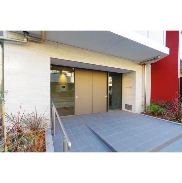 グランカーサ王子のエントランス