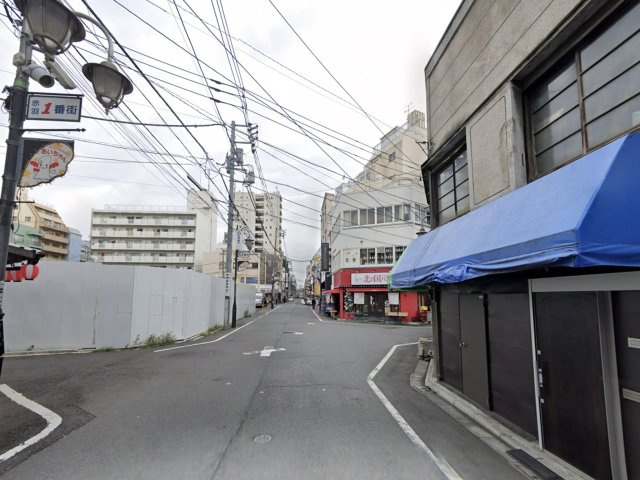 小林ビルの周辺