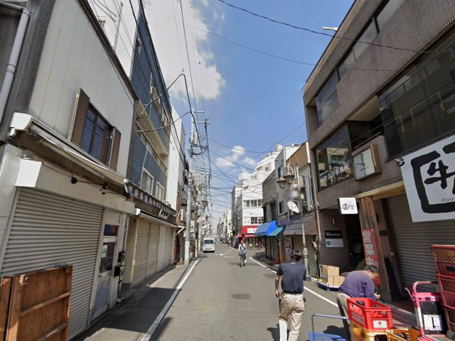 小林ビルの周辺