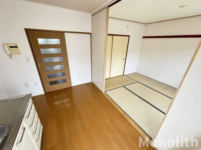 鶴山台28号棟の内装