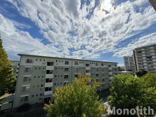 鶴山台28号棟の展望